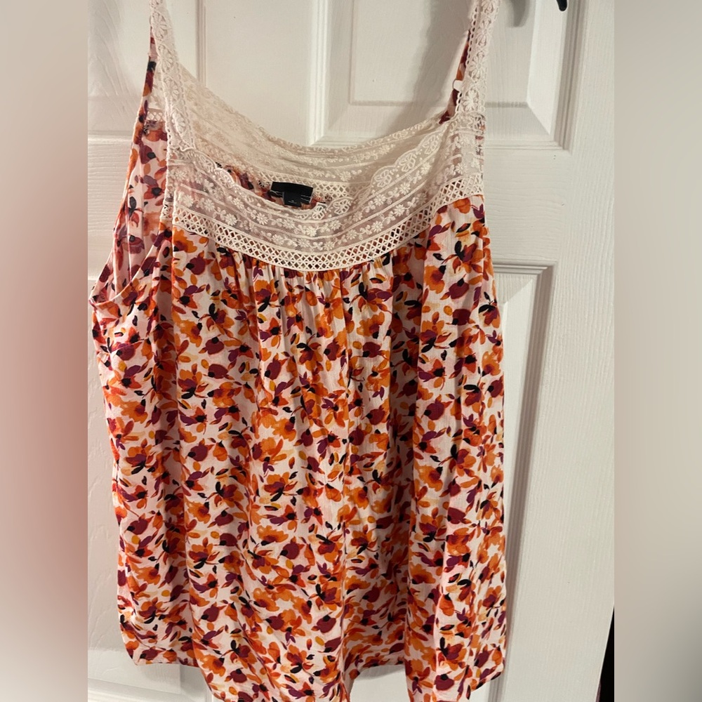 Torrid Floral & crochet Cami